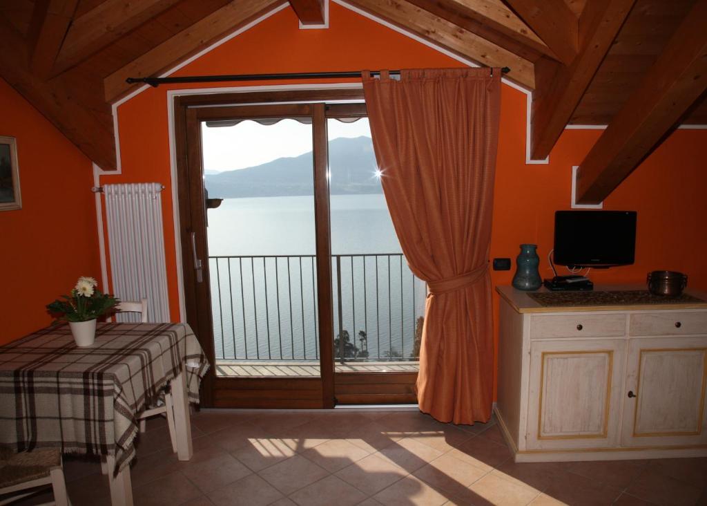 Casale Fe-Wo - Appartamenti Con Vista Lago Cannero Riviera Kamer foto