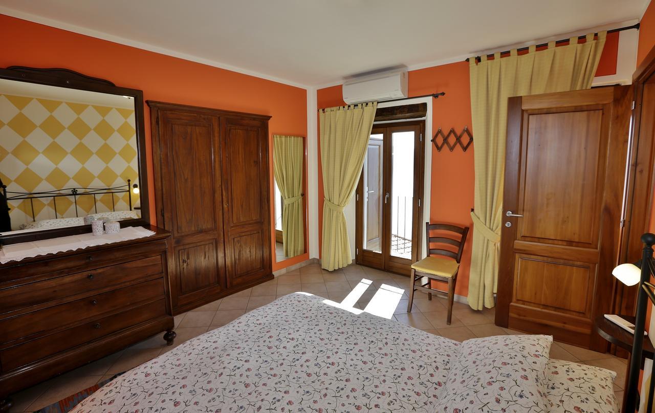 Casale Fe-Wo - Appartamenti Con Vista Lago Cannero Riviera Buitenkant foto